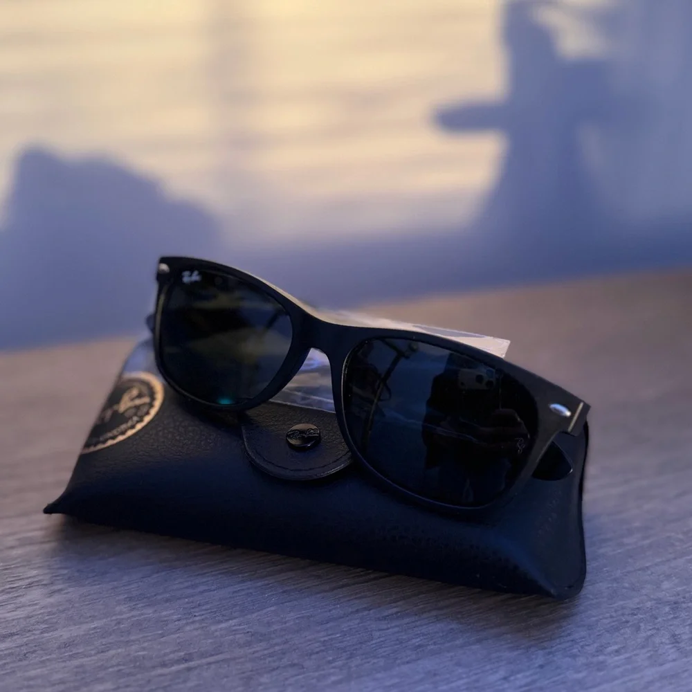 Ray-Ban New Wayfarer Matte Black - Picture 2 of 4